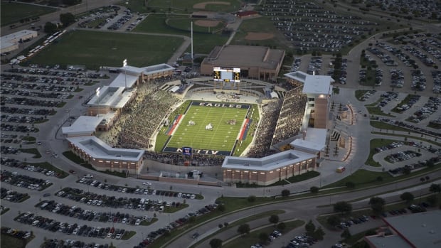 texas high school football stadium series 2023Eagle Stadium (AISD)